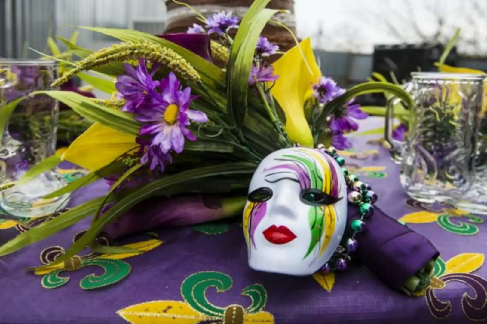 mardi gras mask