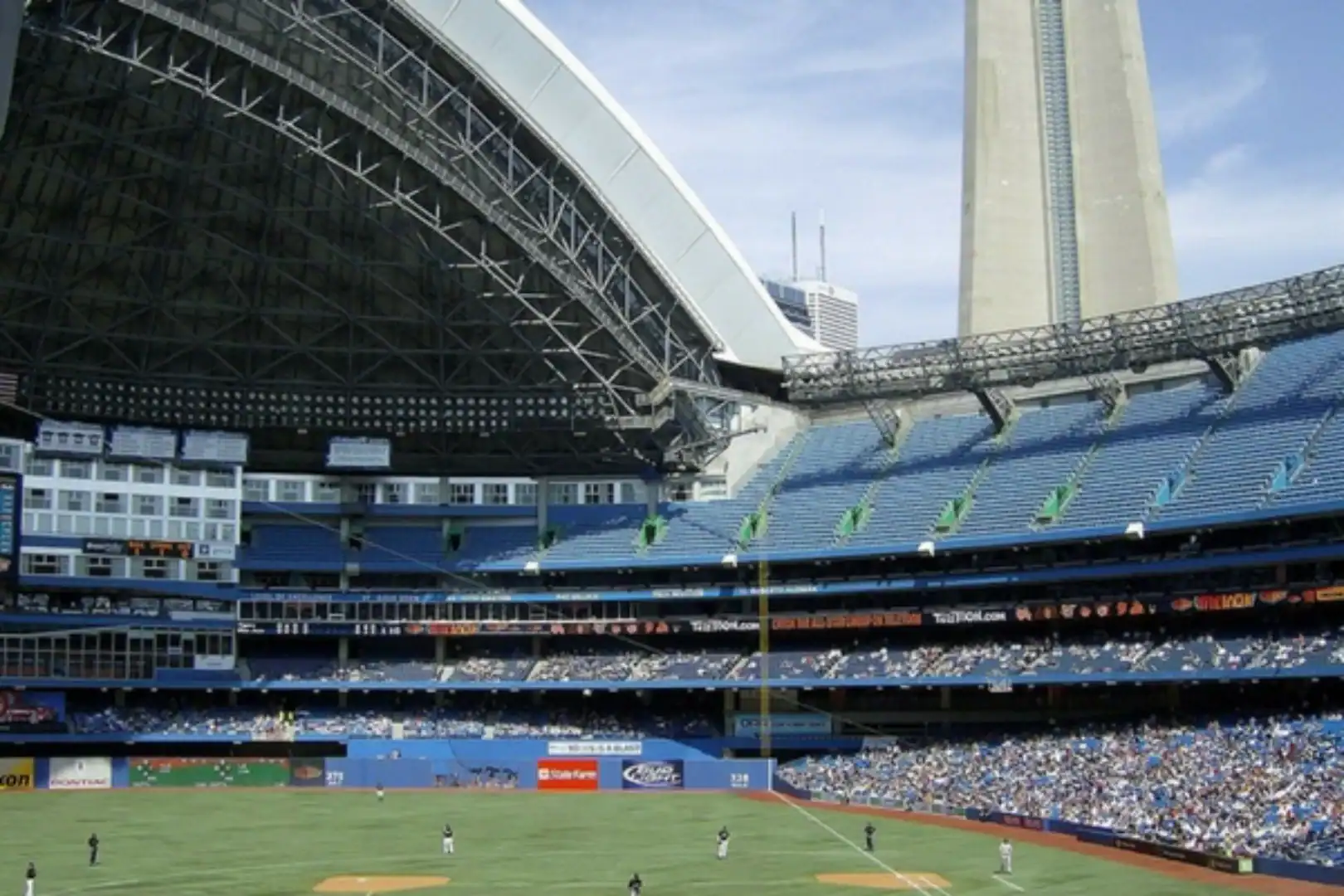 Roger's Center Baseball Stadium